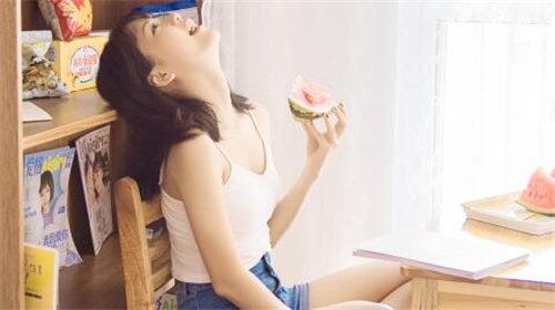 9612黄桃视频v52播放无广告无弹窗 网友：操作无限制无卡顿