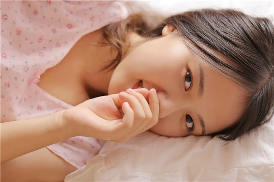 粉色视频app在线无限看ios苏州晶体公司下载免费：内存小巧精致但是内容底蕴深厚！